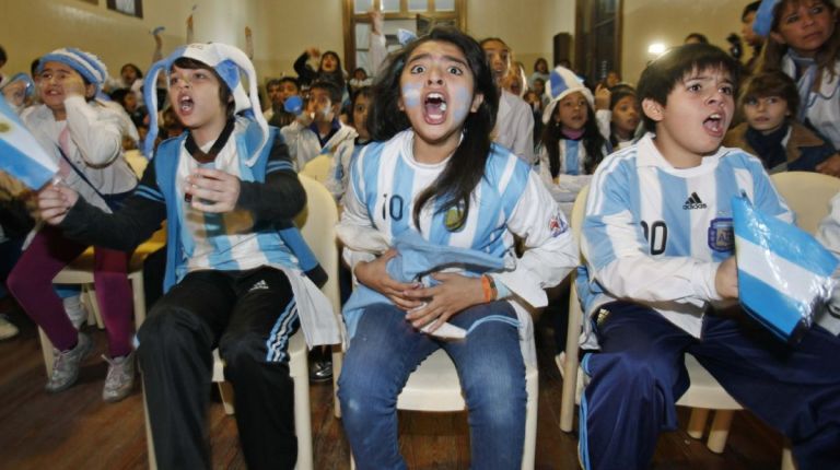 Correrán las faltas en las escuelas durante el Mundial | Neuquén Al Instante thumbnail