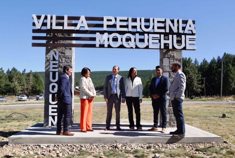 Presentan proyecto para taller de oficios y carpintería en Villa Pehuenia-Moquehue  thumbnail