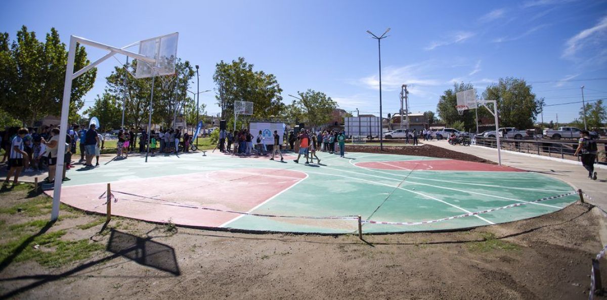 Inauguraron nuevas obras de mejoramiento urbano en el barrio Hibepa