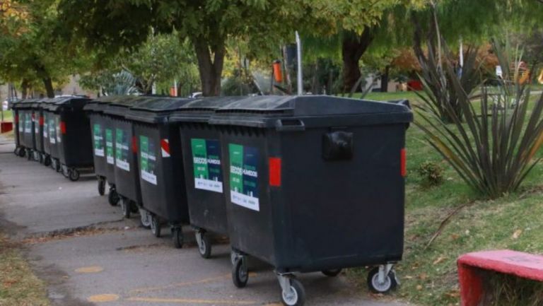 La Municipalidad incorporó 50 nuevos contenedores para mejorar la recolección de basura  thumbnail