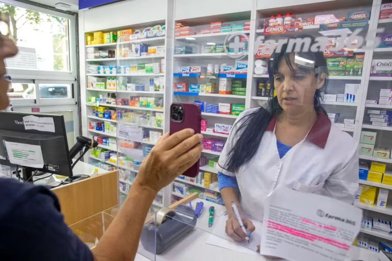 Desde julio, la receta electrónica será obligatoria en todo el país para comprar medicamentos  thumbnail