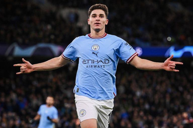 El Manchester City de Julián Álvarez (autor de un golazo) es el otro finalista de la Champions League