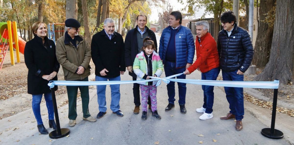 Inauguraron 40 nuevas cuadras en Barreneche 