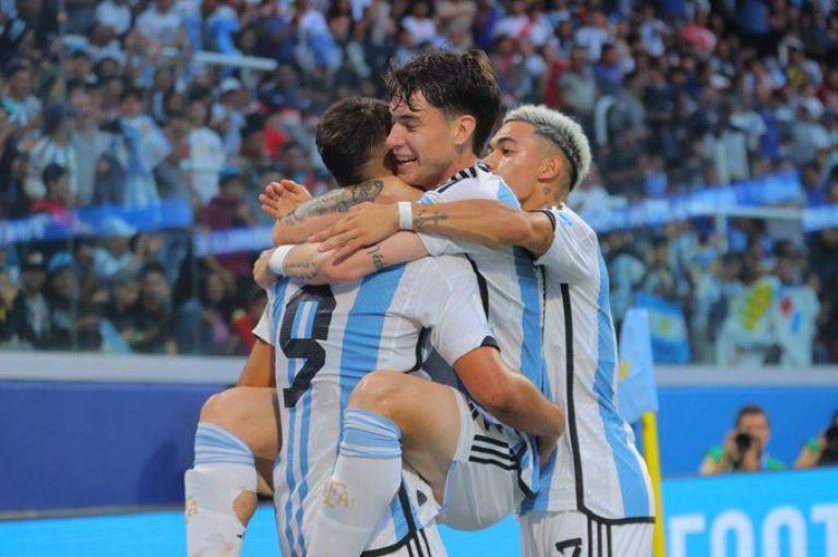 Los pibes de Mascherano cierran la fase de Grupos en San Juan