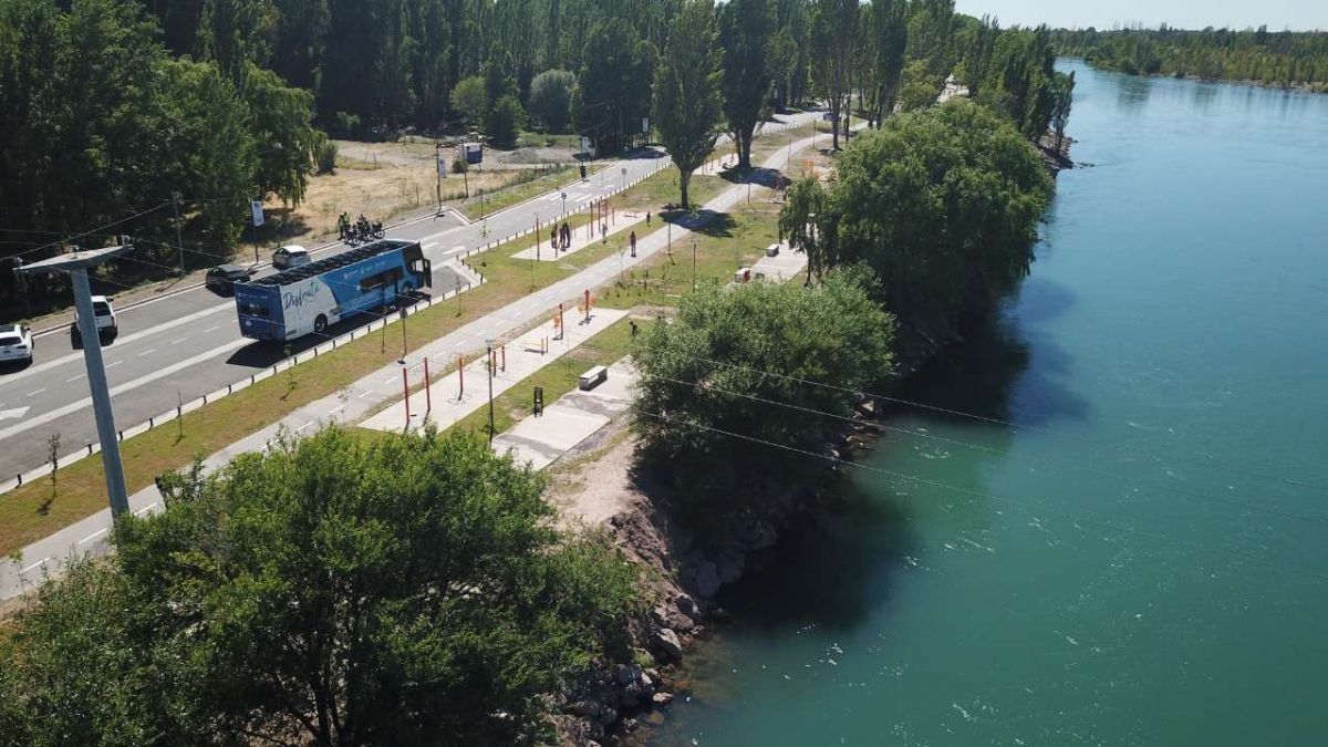 Explotó el turismo en la ciudad durante el fin de semana largo y Neuquén ya es un centro de atracción