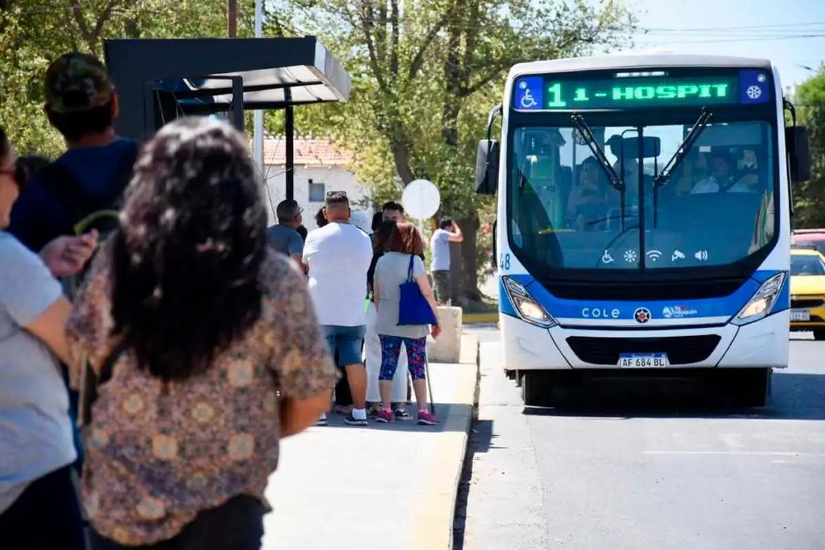 UTA acató la conciliación obligatoria y no habrá paro de colectivos este martes