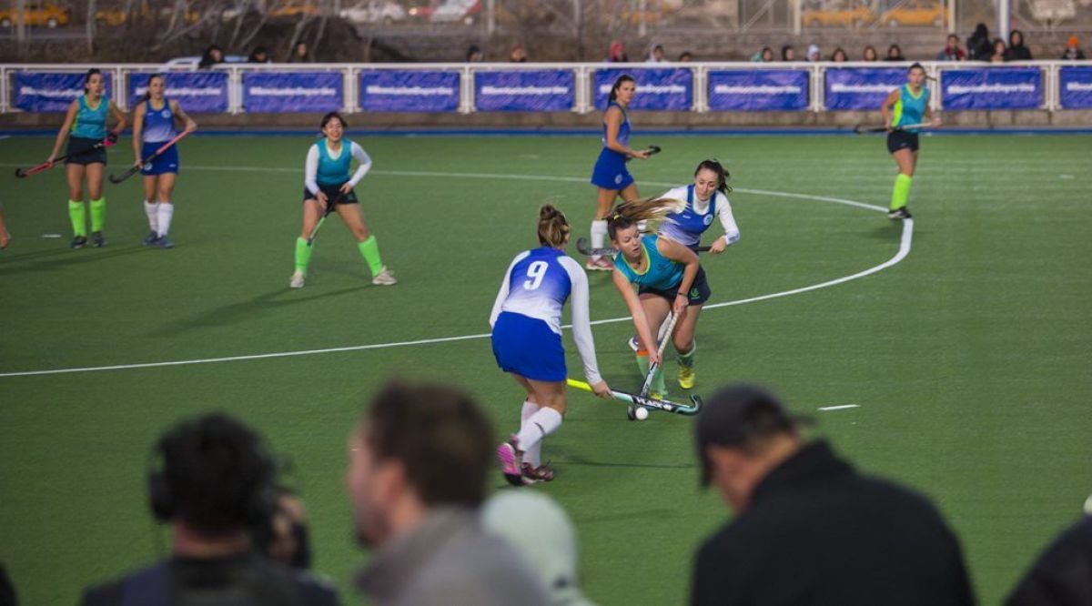 Quedó inaugurada la nueva cancha de hockey con base de agua